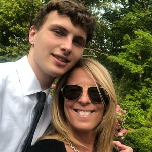 Meet your Posher, Shannon